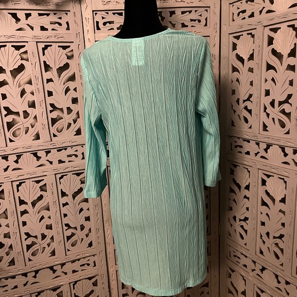CATALINA AMAZING SOFT LIGHT TURQUOISE GREEN CROTCHET FRONT MID SLEEVE TUNIC TOP - Picture 8 of 10